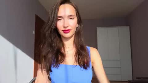 Snapshot of lillian_clark7 chatting on September 26, 4:32 am Lillian online show from September 26, 4:32 am
