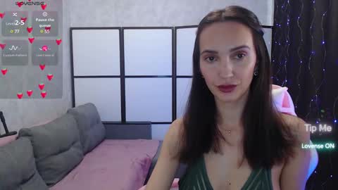 Snapshot of lillian_clark7 chatting on March 1, 11:06 am Lillian online show from March 1, 11:06 am