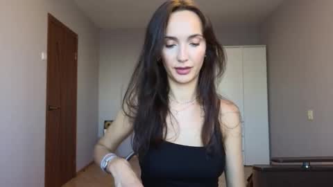Snapshot of lillian_clark7 chatting on September 23, 11:52 am Lillian online show from September 23, 11:52 am