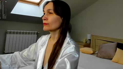 Snapshot of lillian_white1 chatting on March 9, 7:45 am lillian_white1 online show from March 9, 7:45 am