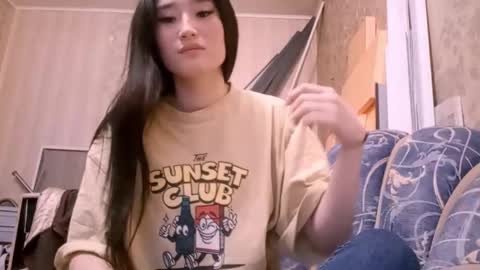 Lili online show from October 20, 8:17 am