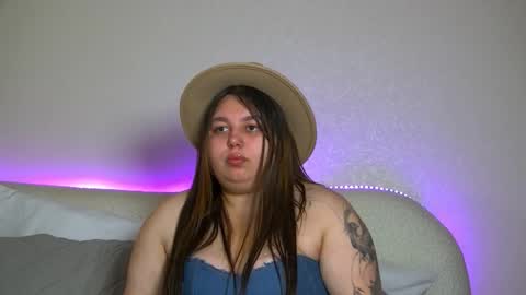 LillianHaig online show from October 2, 7:08 pm