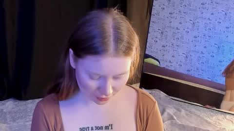 lillie_berry online show from October 10, 5:12 am