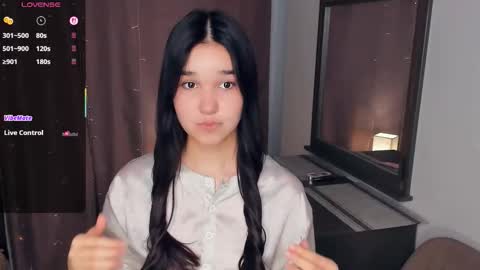 Celina Lillie online show from February 2, 11:20 am