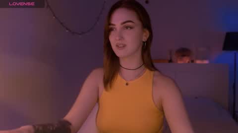 Snapshot of lillyfarey chatting on September 20, 9:02 pm LillyFarey online show from September 20, 9:02 pm