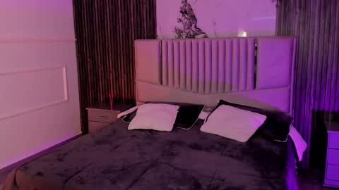 Lilly Ortiz online show from September 15, 7:21 pm