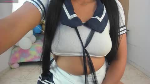 Snapshot of lillyy16 chatting on October 11, 11:47 am lillyy16 online show from October 11, 11:47 am