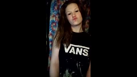 lilmissscorpi0 online show from April 6, 6:58 am