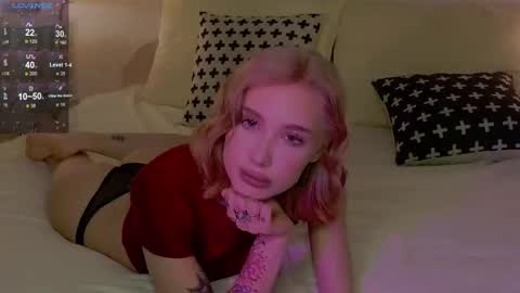 Grace online show from March 8, 11:07 pm