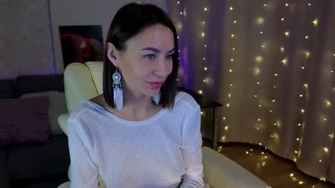 Lilu online show from February 12, 4:44 pm