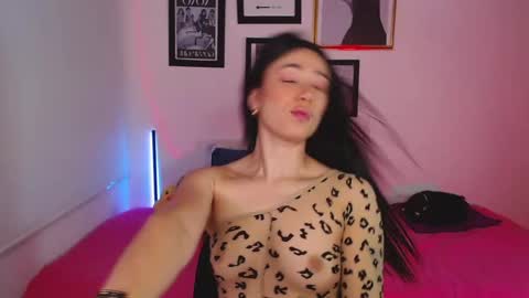 just lily online show from March 6, 12:10 am