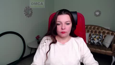 Snapshot of lily_flower7_ chatting on December 31, 5:55 am Lily online show from December 31, 5:55 am