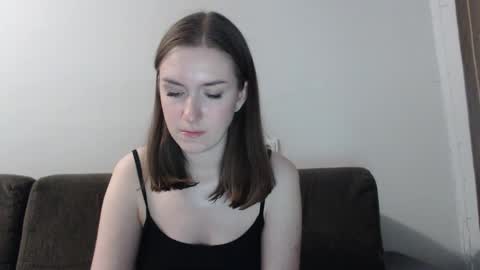 Snapshot of lily_love_x chatting on October 9, 10:25 pm lily_love_x online show from October 9, 10:25 pm