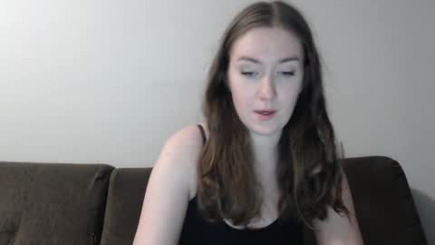 Snapshot of lily_love_x chatting on January 24, 11:02 pm lily_love_x online show from January 24, 11:02 pm