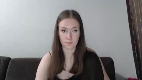 lily_love_x online show from March 19, 2:05 am
