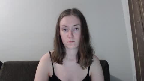 Snapshot of lily_love_x chatting on September 24, 11:59 pm lily_love_x online show from September 24, 11:59 pm