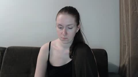 lily_love_x online show from June 11, 2:53 am