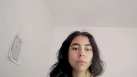 Lily Roberts online show from April 8, 3:14 pm