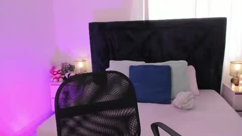LilyWoodz online show from June 8, 1:34 pm