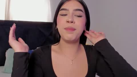 LilyWoodz online show from February 24, 7:12 pm