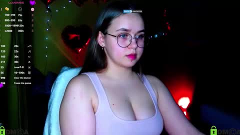 Lily online show from February 25, 4:16 pm