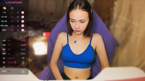 Snapshot of lina_and_lion chatting on October 18, 5:04 pm Scarlet online show from October 18, 5:04 pm