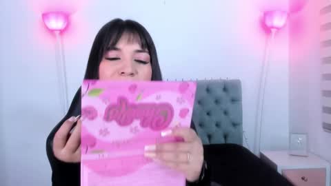 Snapshot of lina_bedoya chatting on January 20, 11:35 am Lina Bedoya online show from January 20, 11:35 am