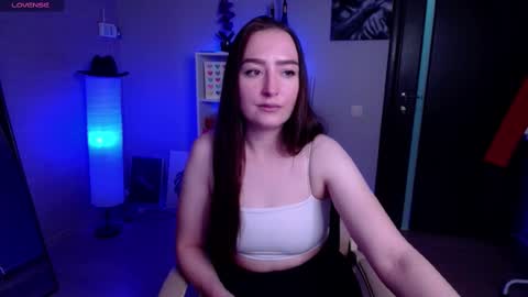 Lina online show from March 4, 2:06 am