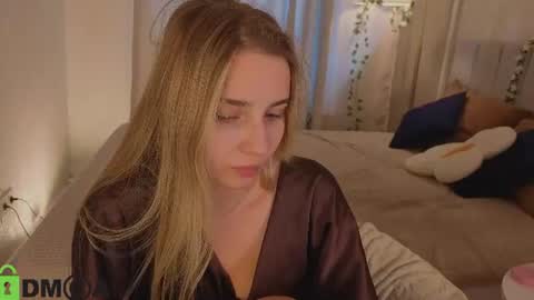 LINA online show from June 26, 5:20 am