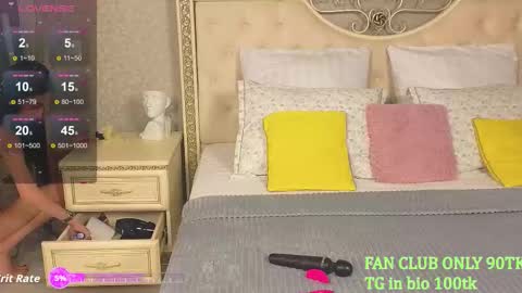 Snapshot of lina_robbins chatting on October 12, 9:39 pm Lina Robbins online show from October 12, 9:39 pm