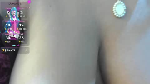 LINA SANCHEZ online show from April 16, 8:19 pm