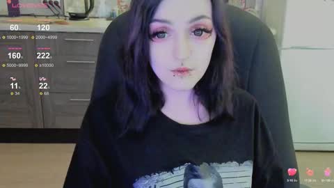 Snapshot of lina_tyaan chatting on September 29, 5:34 am Lina 3 1715622743 online show from September 29, 5:34 am