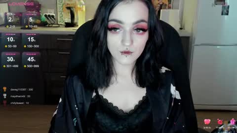 Snapshot of lina_tyaan chatting on September 18, 9:19 am Lina 3 1715622743 online show from September 18, 9:19 am