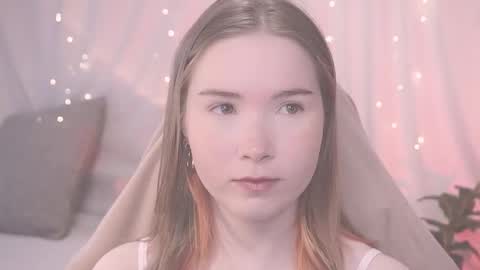 Lina online show from October 29, 4:50 am