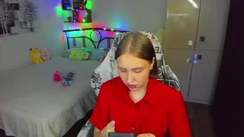 Lina online show from June 4, 9:19 pm