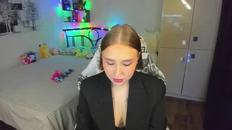 Lina online show from May 25, 9:36 pm