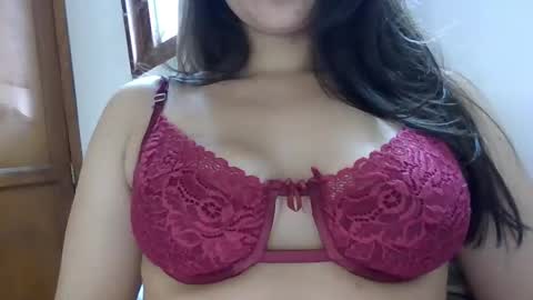 Snapshot of linda__sol chatting on October 7, 3:16 pm Linda online show from October 7, 3:16 pm