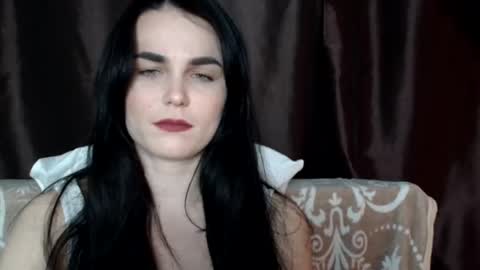Snapshot of linda_aa chatting on March 12, 7:36 pm Linda online show from March 12, 7:36 pm