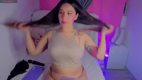 Linda online show from July 29, 3:06 am