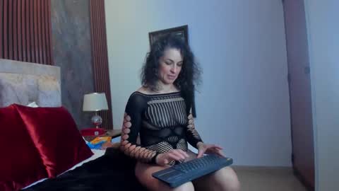 linda cabal online show from October 22, 10:48 pm