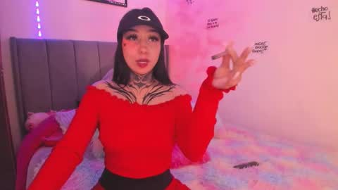 Lindaa maria  online show from February 16, 10:53 pm