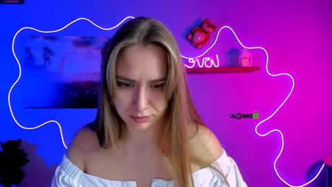 linda_save online show from March 17, 7:51 pm