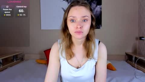 Linda online show from September 21, 1:48 am