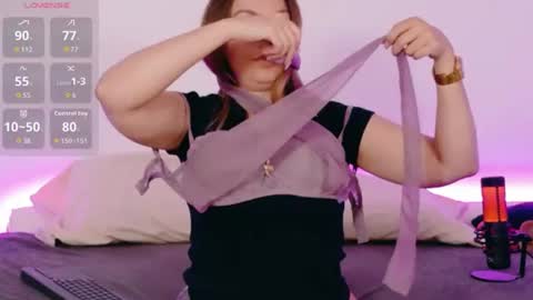 Linda  --  online show from June 26, 9:38 pm