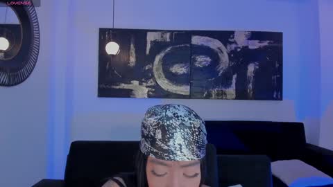 Snapshot of lindseycox chatting on December 20, 8:12 pm Lin online show from December 20, 8:12 pm