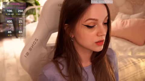 linesssssa online show from April 10, 5:52 pm