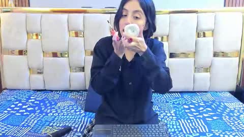 ling ling24 online show from May 29, 3:37 am