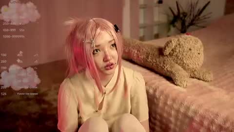 Linh -   online show from July 10, 9:48 pm
