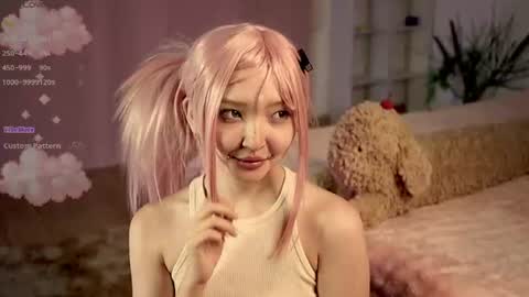 Linh -   online show from July 16, 11:42 pm