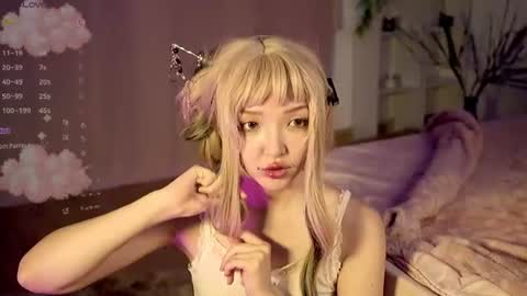Linh -   online show from July 17, 11:52 pm